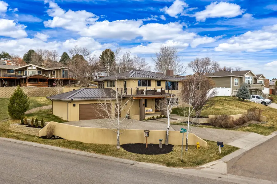 2768 Evergreen Drive, Great Falls, MT 59404 - #2