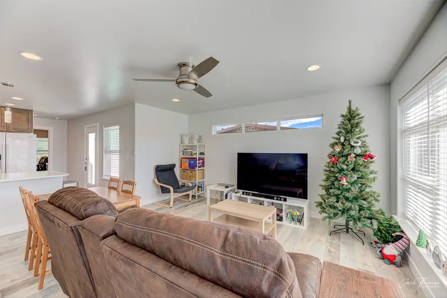 1105 Schley Avenue #B, Butte, MT 59701 - #3