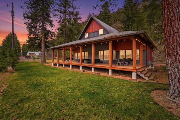 632 River Road E, Plains, MT 59859