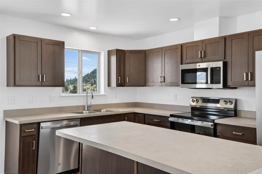 140 Peaks View Loop, Kalispell, MT 59901 - #2