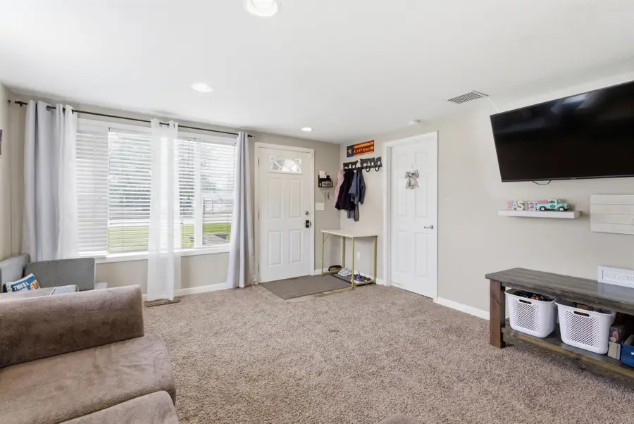 1215 7th Avenue W, Kalispell, MT 59901 - #3