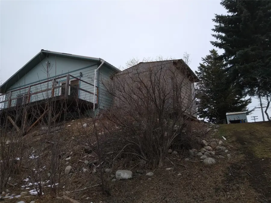 108 E Yellowstone Avenue, Big Timber, MT 59011 - #3