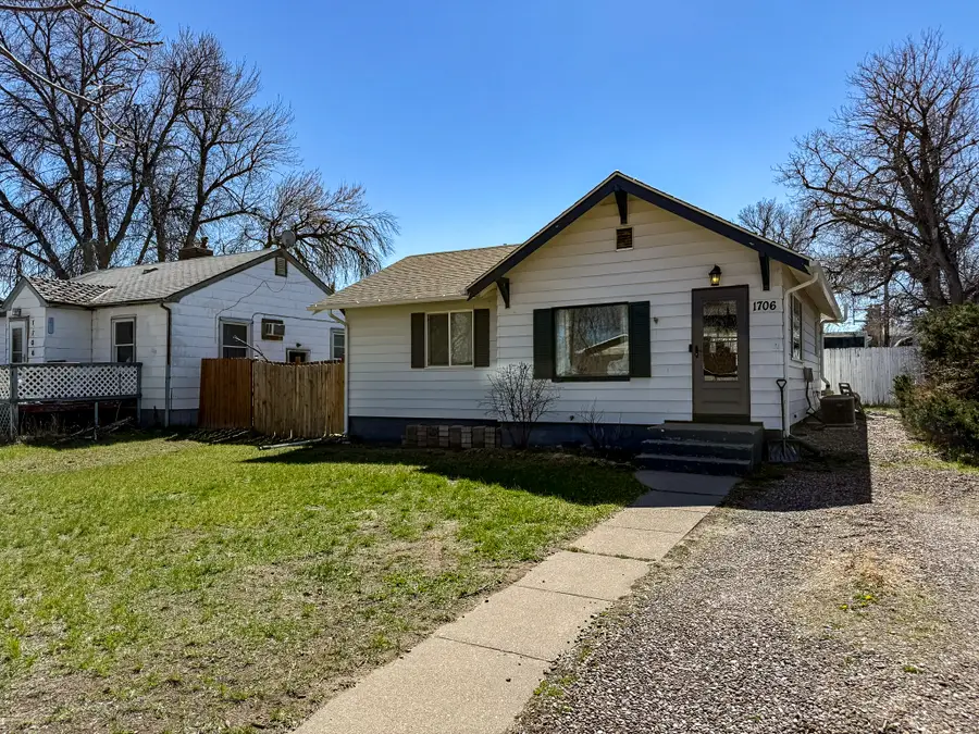 1706 12th Avenue S, Great Falls, MT 59405 - #2