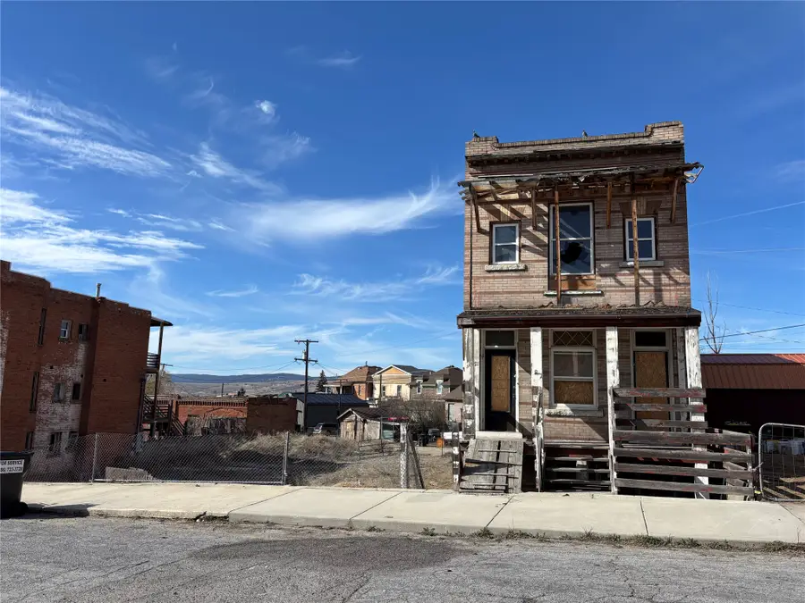 711 Maryland Avenue, Butte, MT 59701 - #2