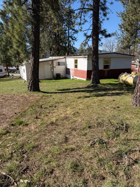 412 4th Avenue W, Thompson Falls, MT 59873 - #2