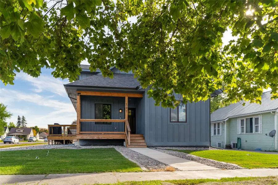 101 4th Avenue W, Polson, MT 59860 - #2