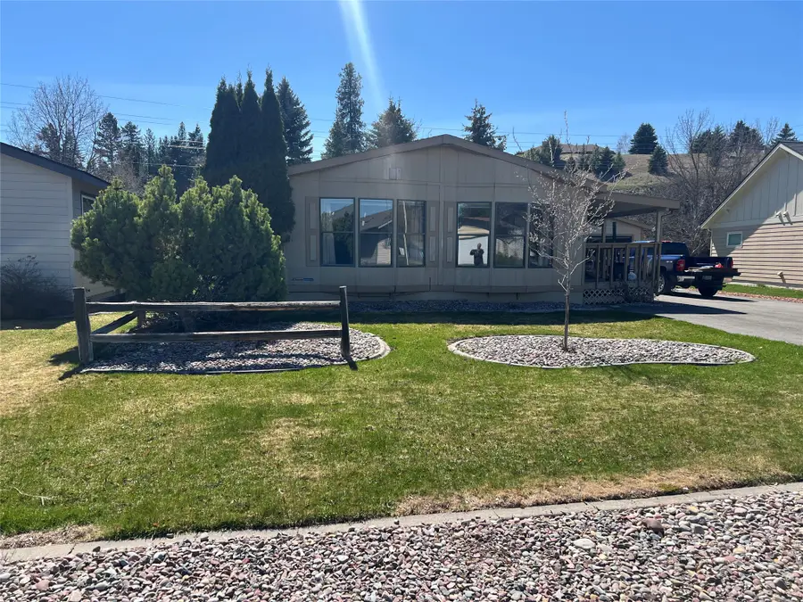 129 W Nicklaus Avenue, Kalispell, MT 59901 - #2