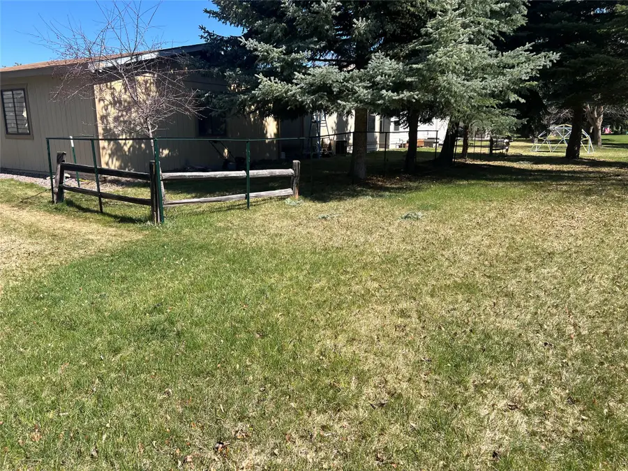 129 W Nicklaus Avenue, Kalispell, MT 59901 - #3