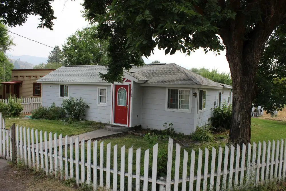 603 S Willis Street, Plains, MT 59859 - #1