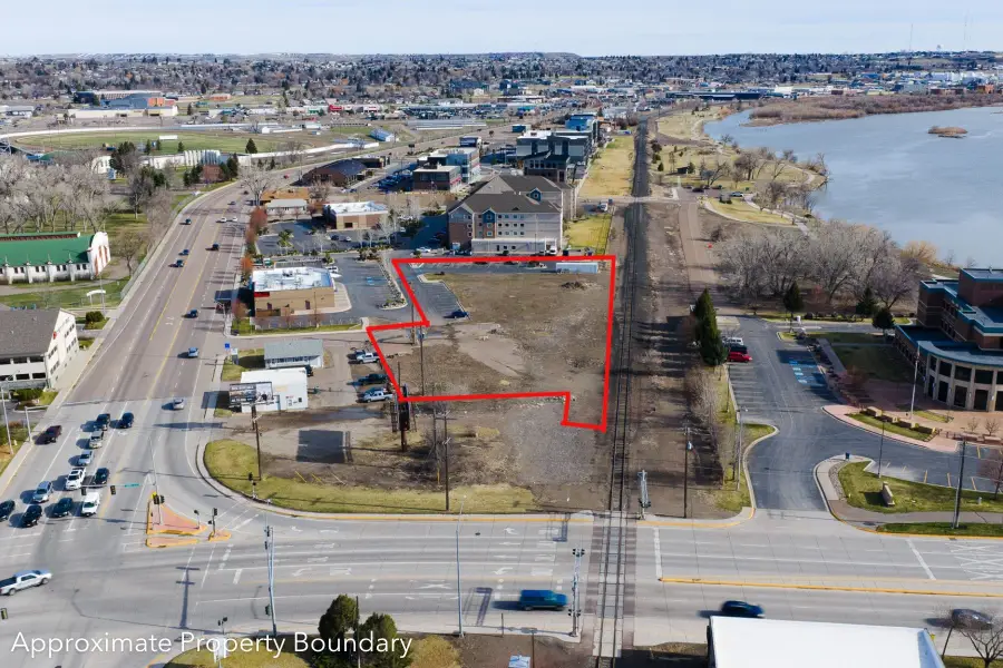 17 3rd Street Nw, Great Falls, MT 59404 - #2