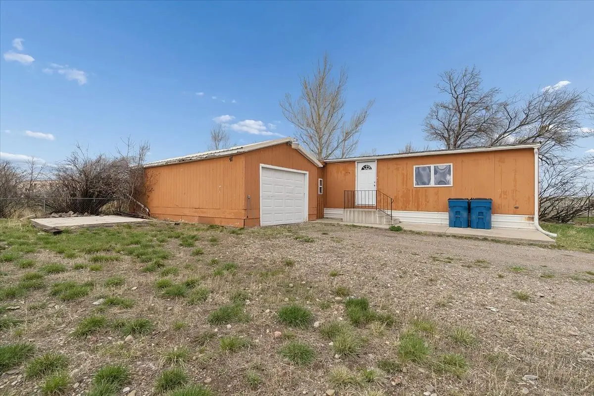 1405 Cleveland Drive, Great Falls, MT 59404 - #1