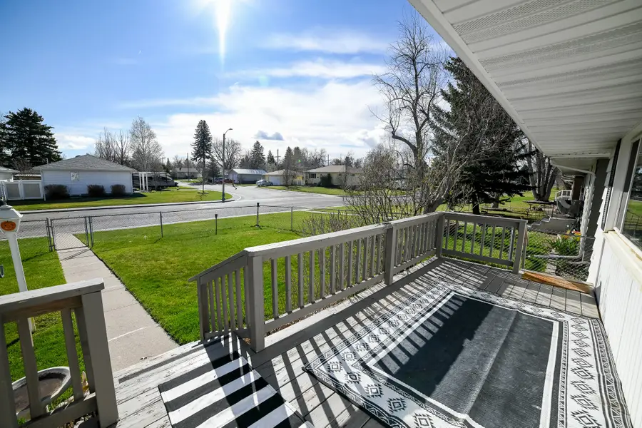 1304 14th Street S, Great Falls, MT 59405 - #3