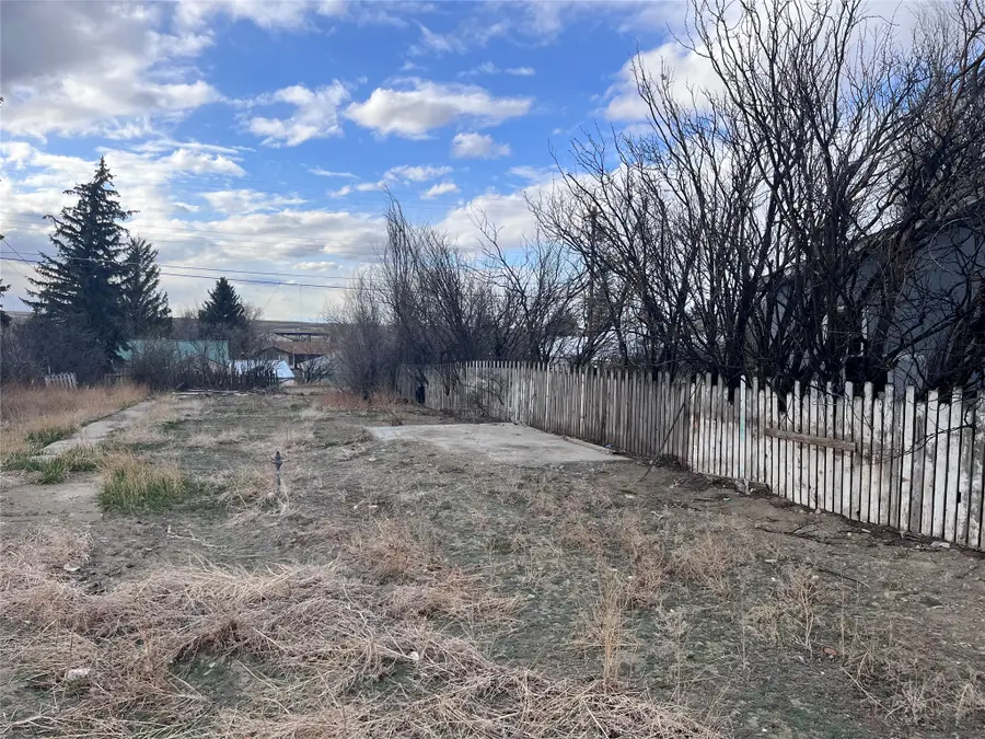 222 3rd Avenue Sw, Cut Bank, MT 59427 - #2