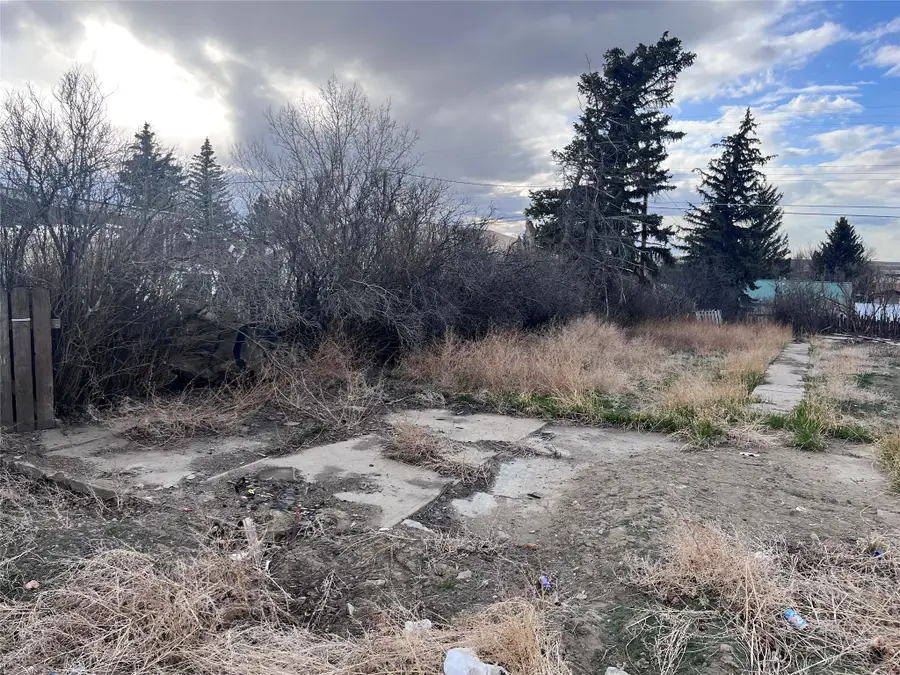 222 3rd Avenue Sw, Cut Bank, MT 59427 - #3