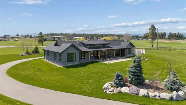 2477 Whitefish Stage, Kalispell, MT 59901