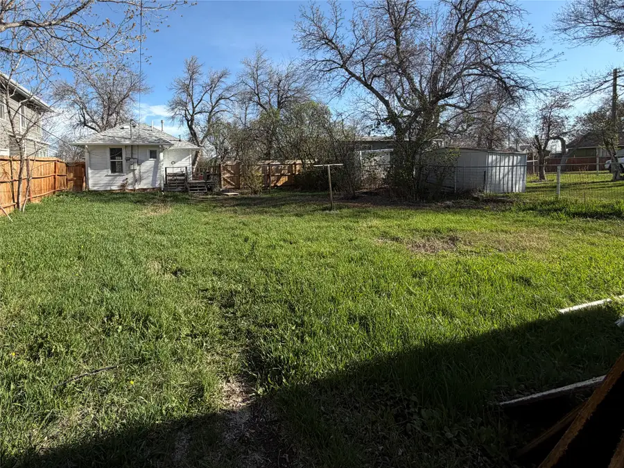 720 8th Avenue S, Great Falls, MT 59405 - #3