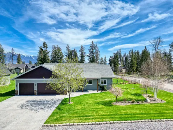 367 Soaring Pines Trail, Kalispell, MT 59901