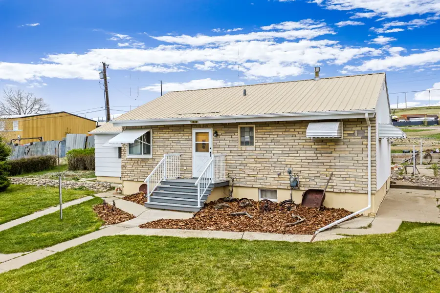 1919 Chicago Avenue, Black Eagle, MT 59414 - #3