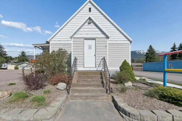 135 Nucleus Avenue, Columbia Falls, MT 59912