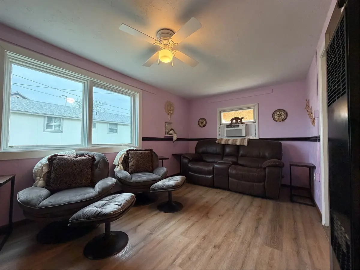 608 4th Avenue Nw, Great Falls, MT 59404 - #1