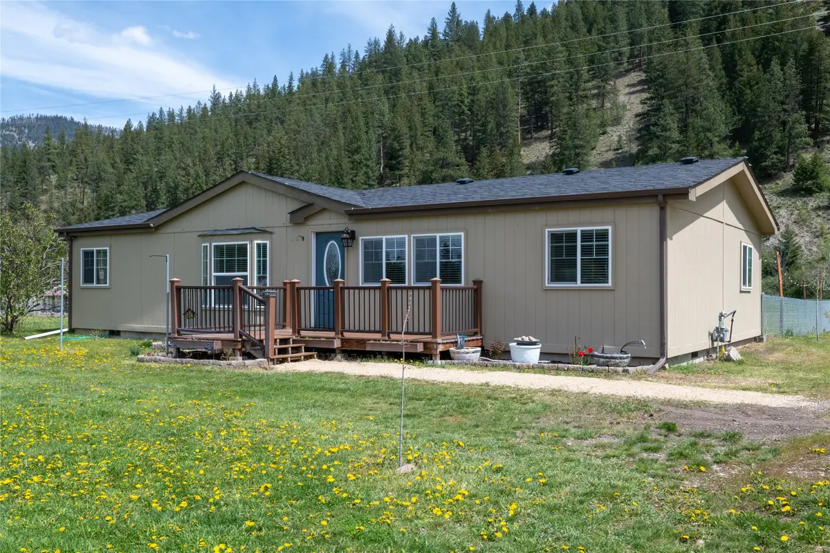 20540 Hwy 10 E, Clinton, MT 59825 - #1