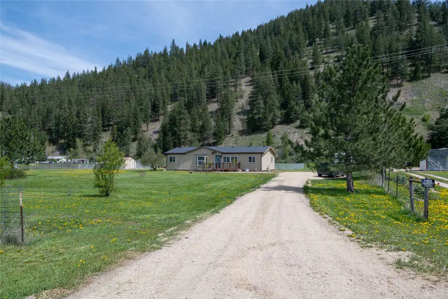 20540 Hwy 10 E, Clinton, MT 59825 - #2