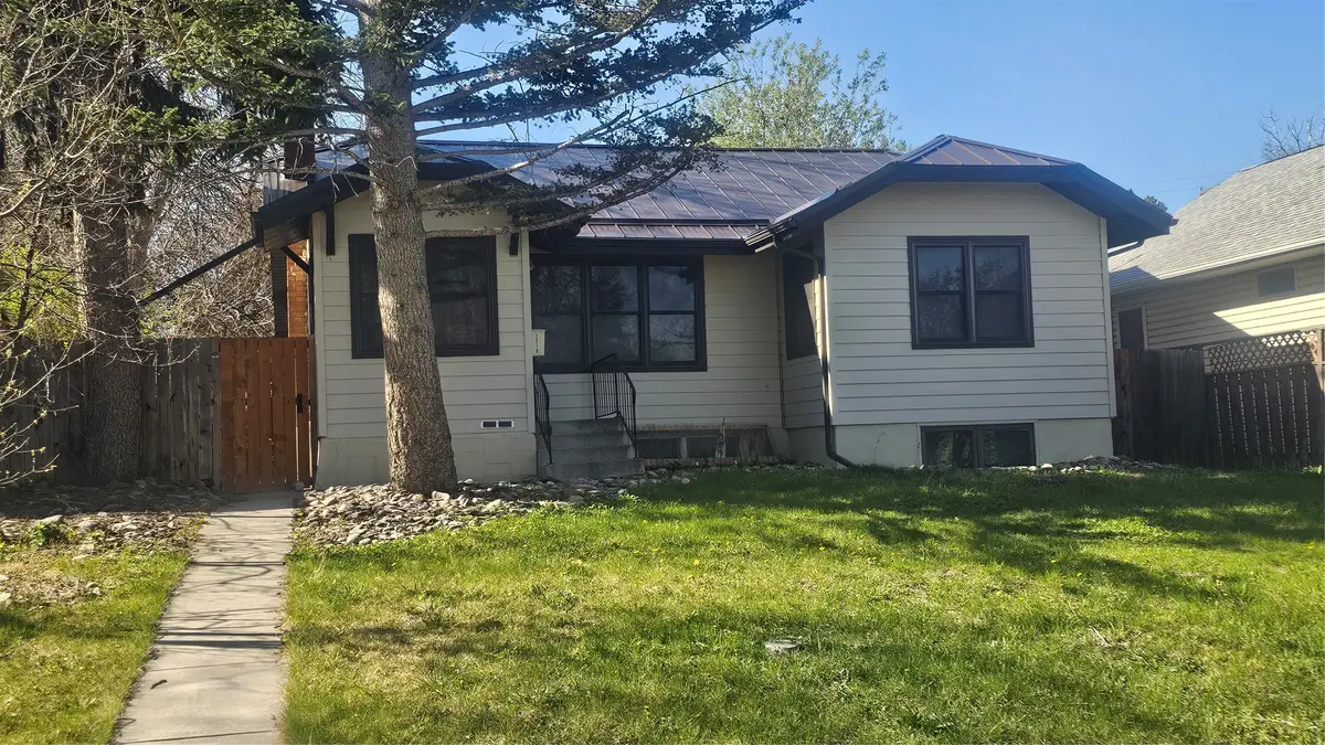 2316 3rd Avenue N, Great Falls, MT 59401 - #1