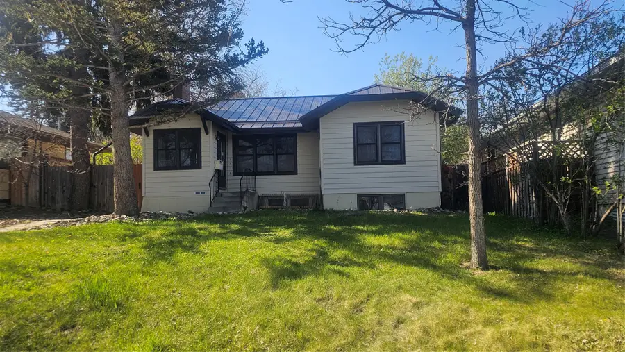 2316 3rd Avenue N, Great Falls, MT 59401 - #2