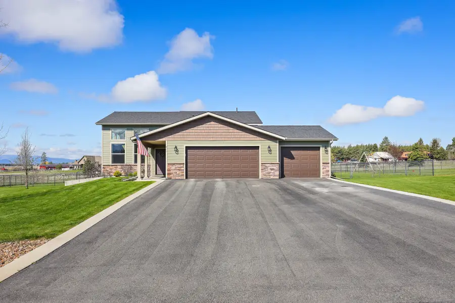 411 Spruce Meadows Loop, Kalispell, MT 59901 - #2