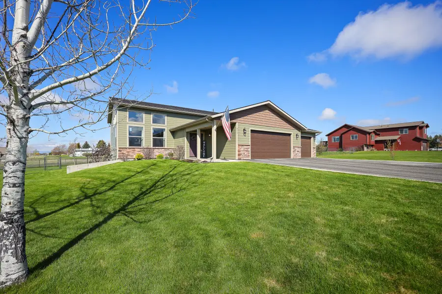411 Spruce Meadows Loop, Kalispell, MT 59901 - #3