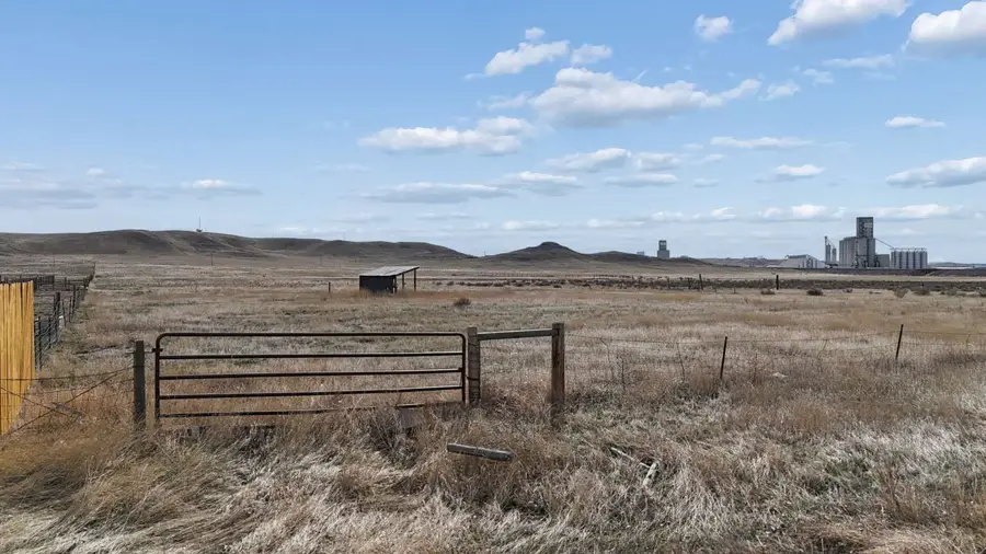 406 Glacier Avenue, Shelby, MT 59474 - #3