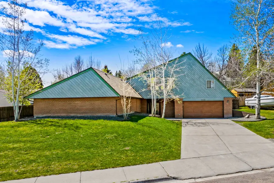 2220 13th Street Sw, Great Falls, MT 59404 - #2