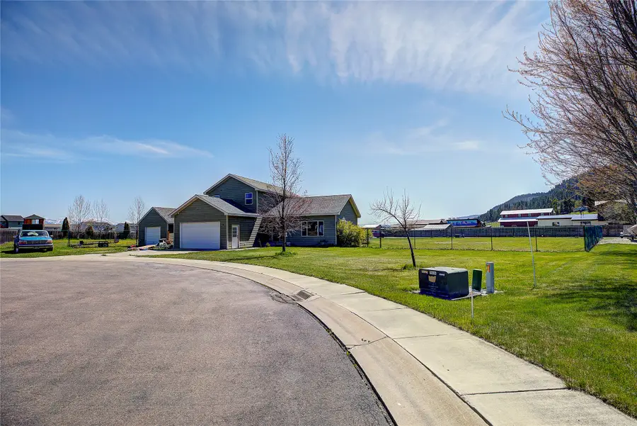 48 Primrose Court E, Kalispell, MT 59901 - #3