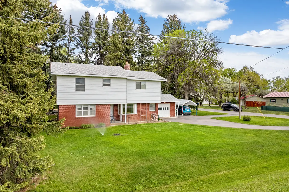 3103 Central Avenue W, Great Falls, MT 59404 - #1