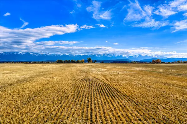 1164 Mt Hwy 82, Somers, MT 59932