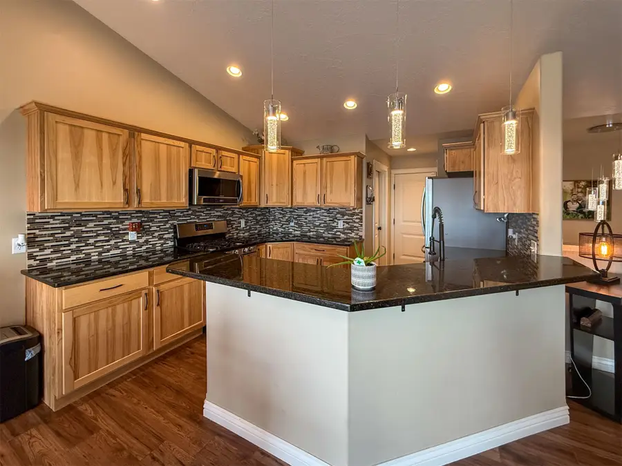 4009 12th Street Ne, Great Falls, MT 59404 - #3