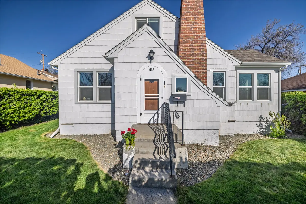 912 Logan Street, Helena, MT 59601 - #1