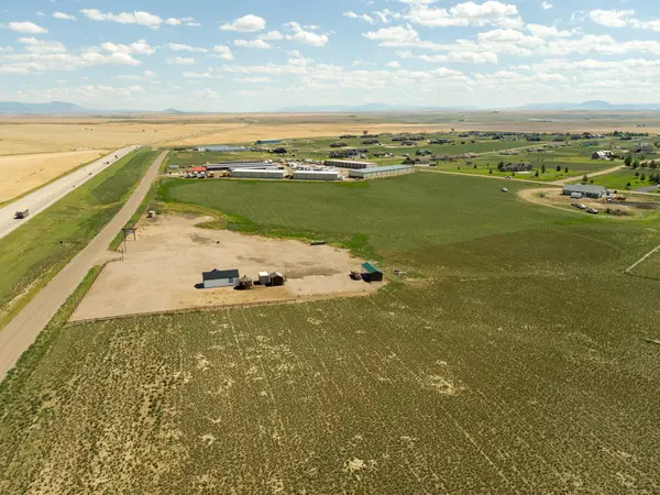 20 Sapphire Lane, Great Falls, MT 59405