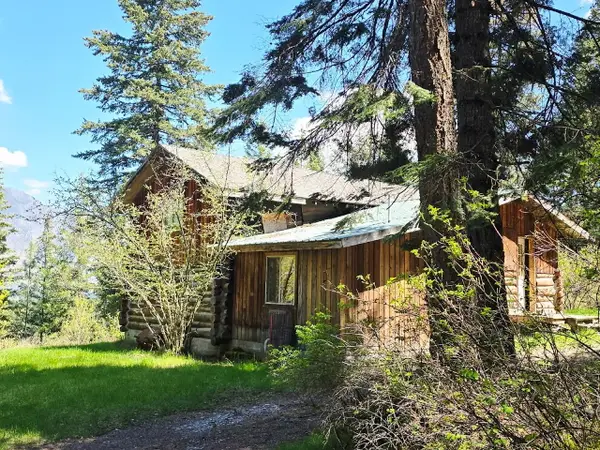 93 Wapiti Point Road, Thompson Falls, MT 59873