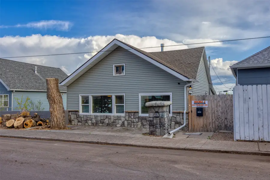 1524 Colorado Avenue, Black Eagle, MT 59414 - #2
