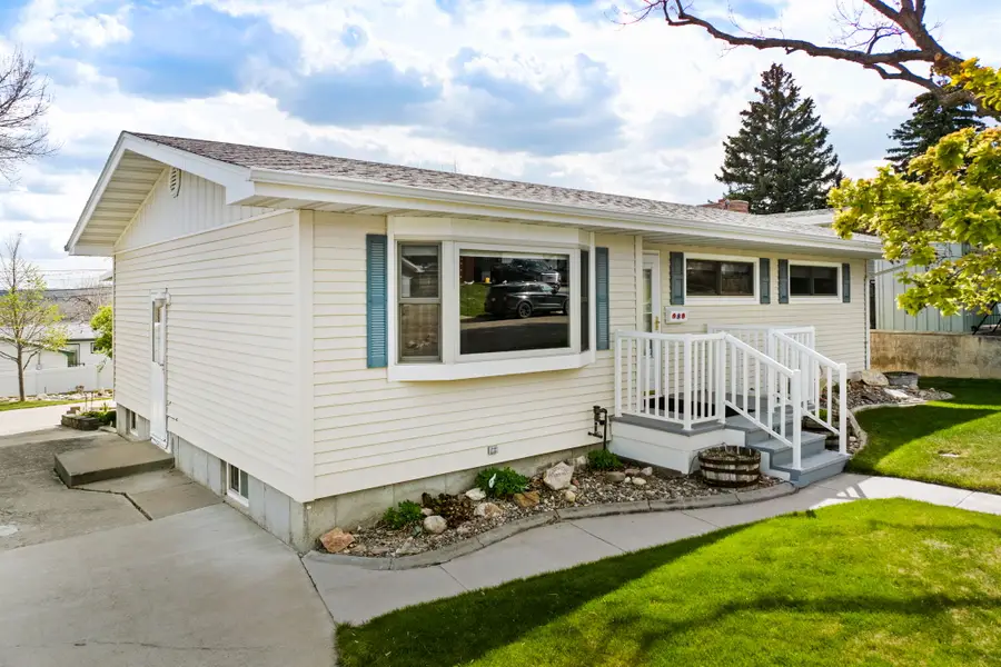 1304 Avenue C Nw, Great Falls, MT 59404 - #2