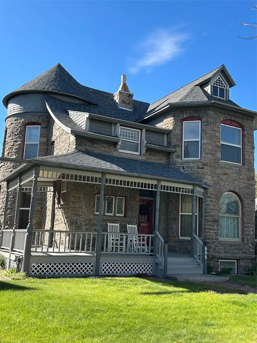 608 N Ewing Street, Helena, MT 59601 - #2