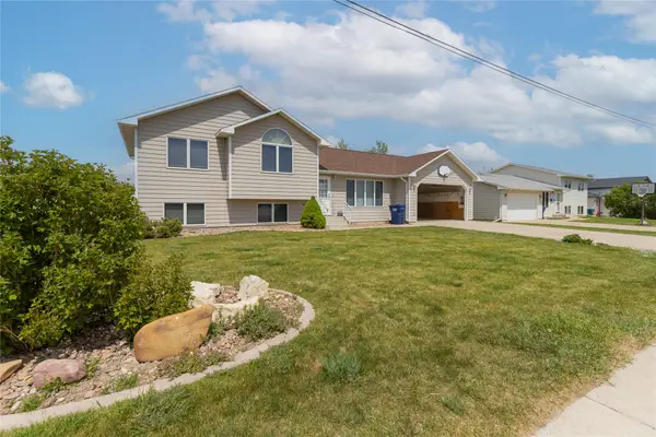 325 33rd Avenue Ne, Great Falls, MT 59404