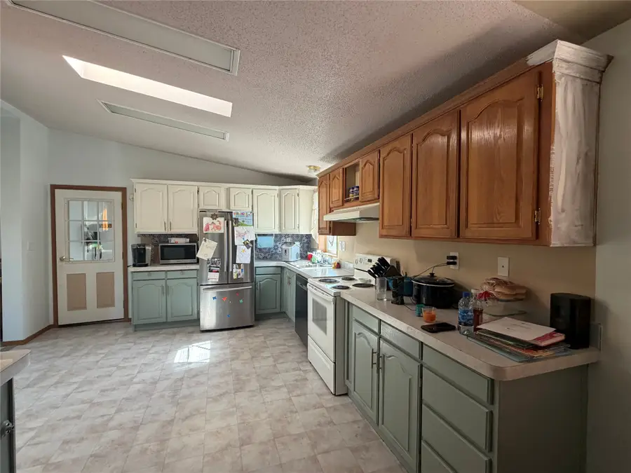 11 Wall Street, White Sulphur Springs, MT 59645 - #3