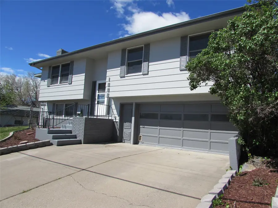 1606 9th Street Nw, Great Falls, MT 59404 - #2