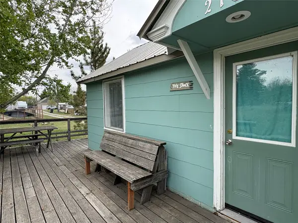 216 3rd Avenue Sw, Choteau, MT 59422