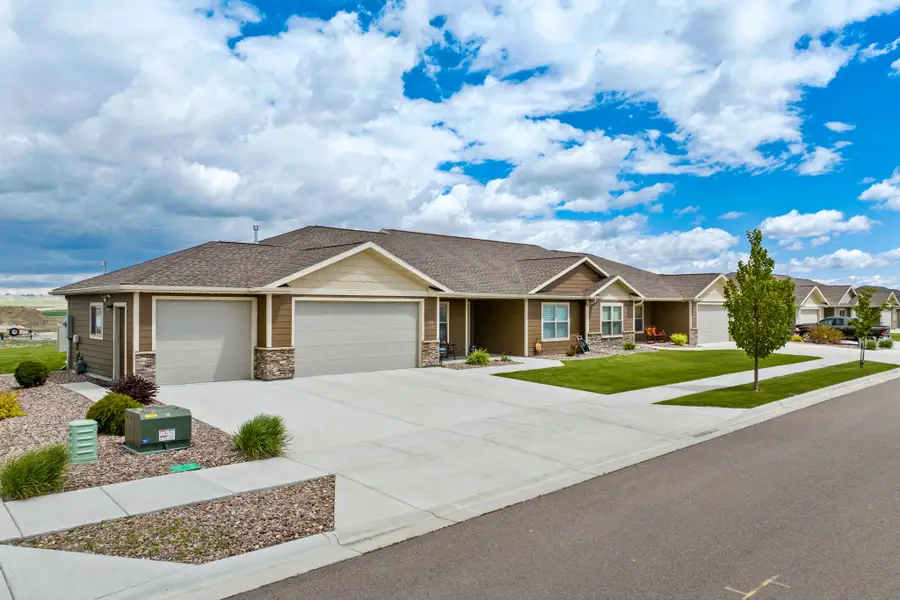 109 Choteau Avenue Ne, Great Falls, MT 59404 - #2