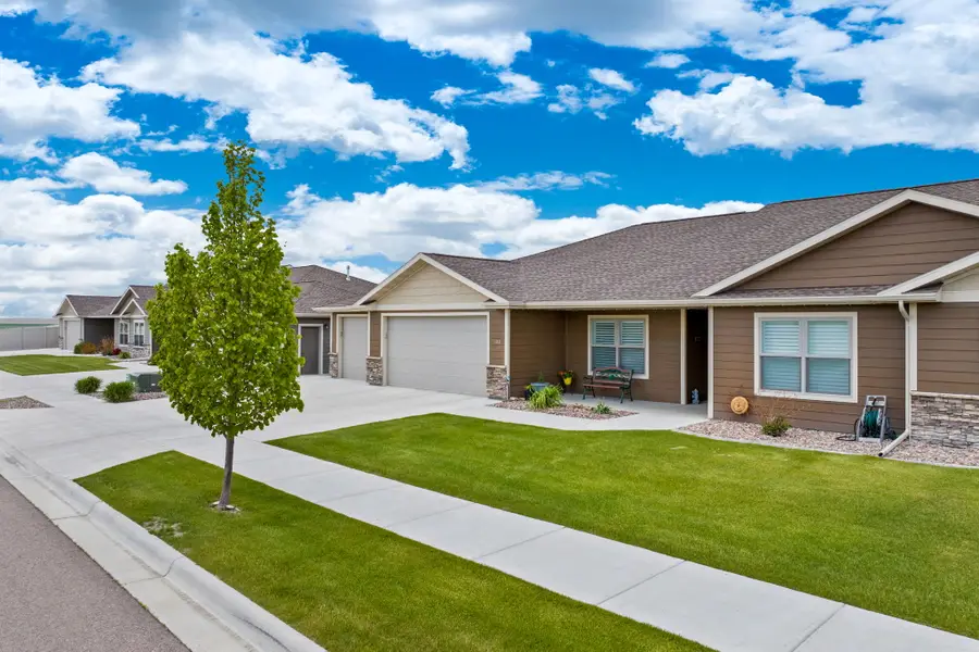 109 Choteau Avenue Ne, Great Falls, MT 59404 - #3