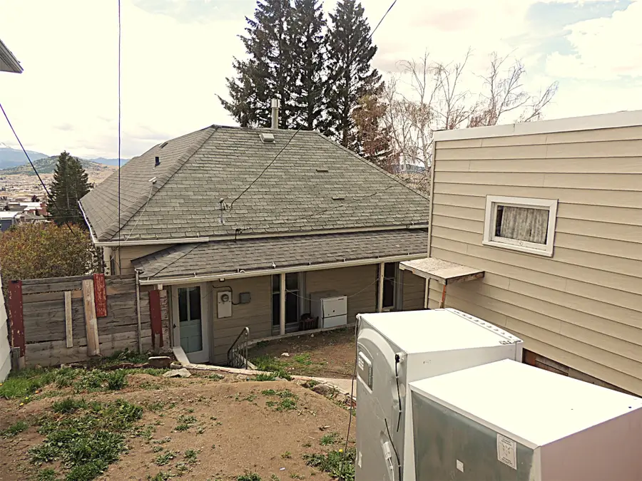313 W Quartz Street, Butte, MT 59701 - #2