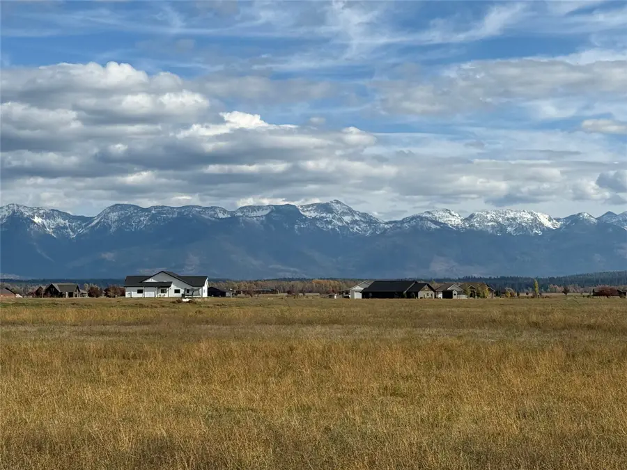 585 Farm Road, Kalispell, MT 59901 - #2